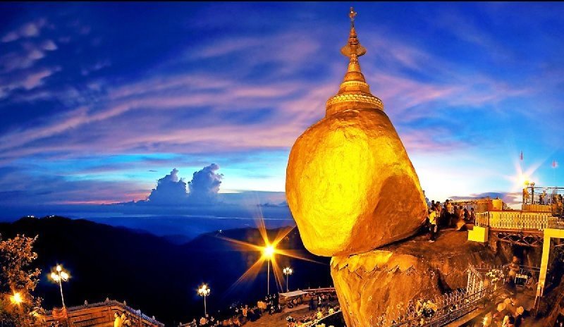 Myanmar - Yangon - Kyaikhteeyo - Bago ~ Yangon - Kyaikhteeyo - Bago - Golden Rock